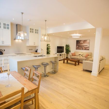 Luxury 2 Bed/Bath Apartment Next To Hyde Park Лондон Екстериор снимка