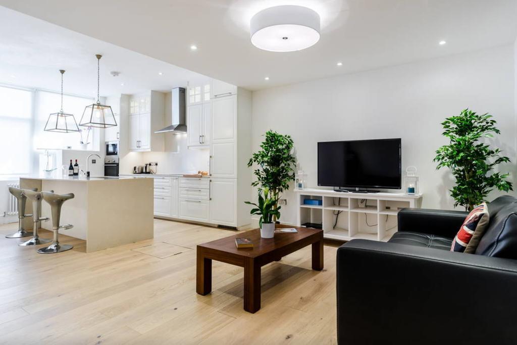 Luxury 2 Bed/Bath Apartment Next To Hyde Park Лондон Екстериор снимка