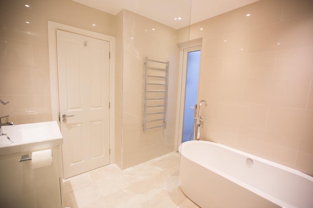 Luxury 2 Bed/Bath Apartment Next To Hyde Park Лондон Екстериор снимка